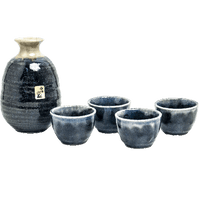 Sake-Set mit 4 Becher aus aus Keramik, Space Blue